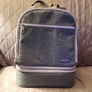 New without tags. Spectra pump bag. Missing one strap. BAG ONLY